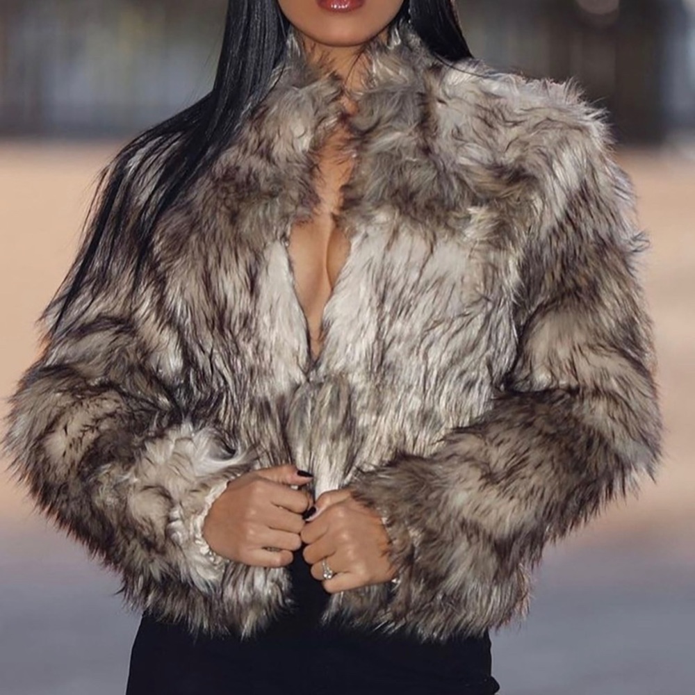 Fur Coat color natural